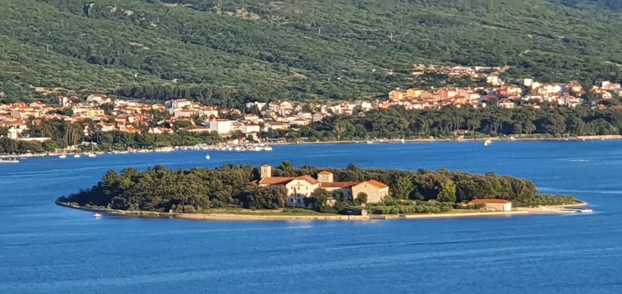Appartement Apartman Z12 à Kornić Extérieur photo