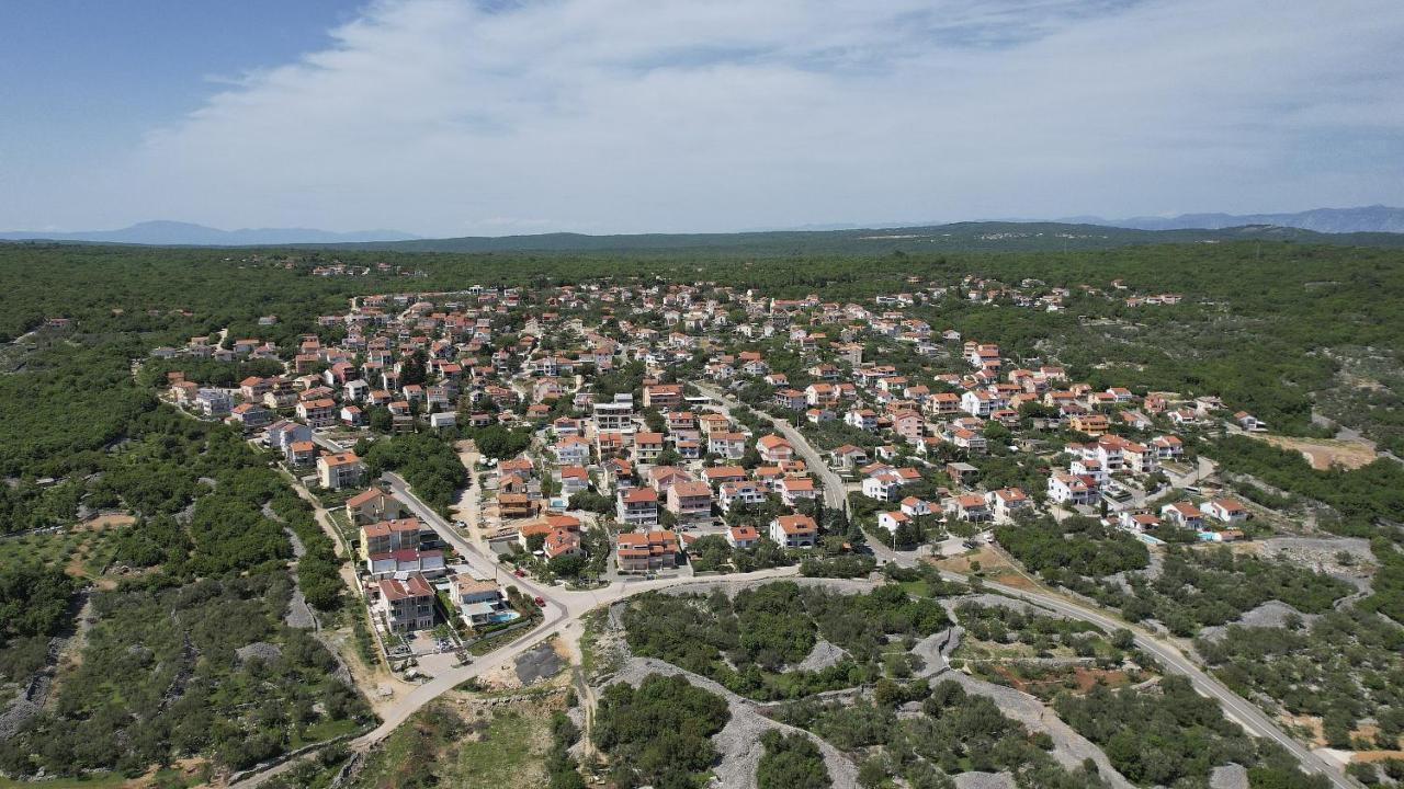 Appartement Apartman Z12 à Kornić Extérieur photo