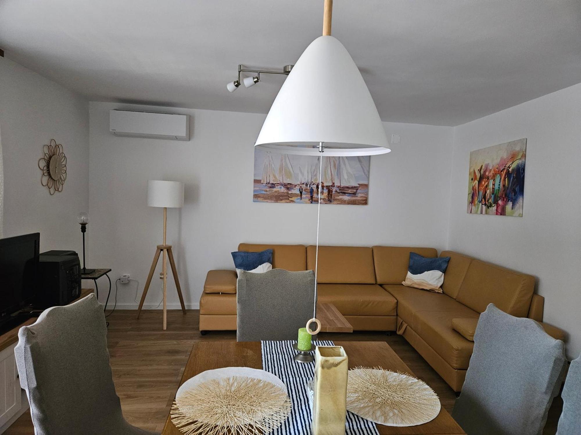 Appartement Apartman Z12 à Kornić Extérieur photo