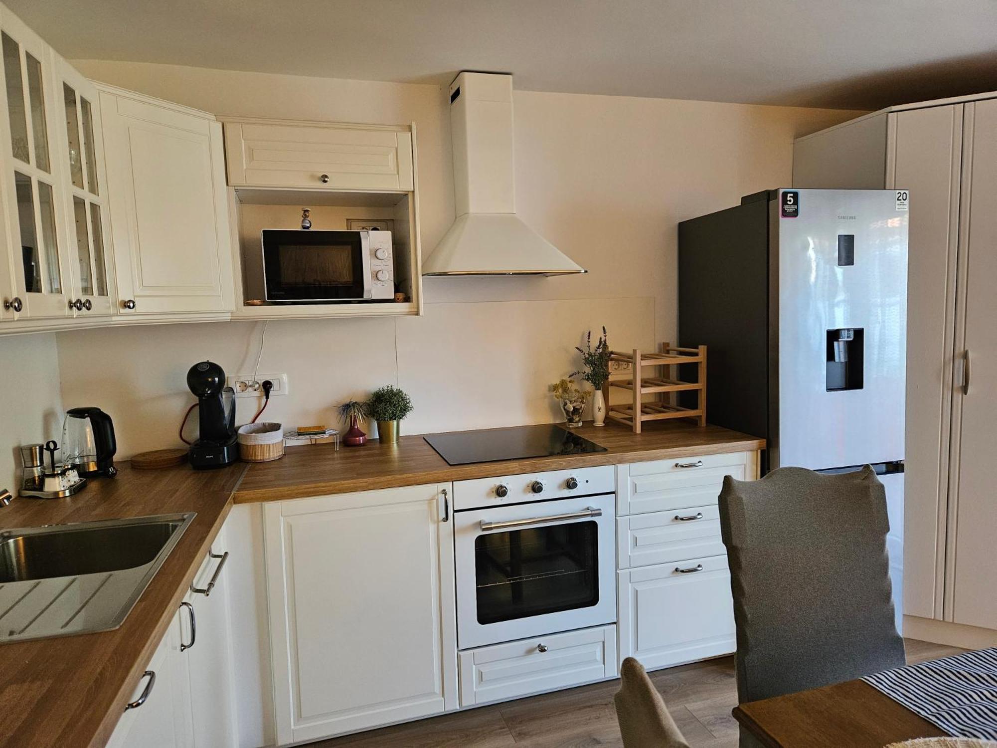 Appartement Apartman Z12 à Kornić Extérieur photo